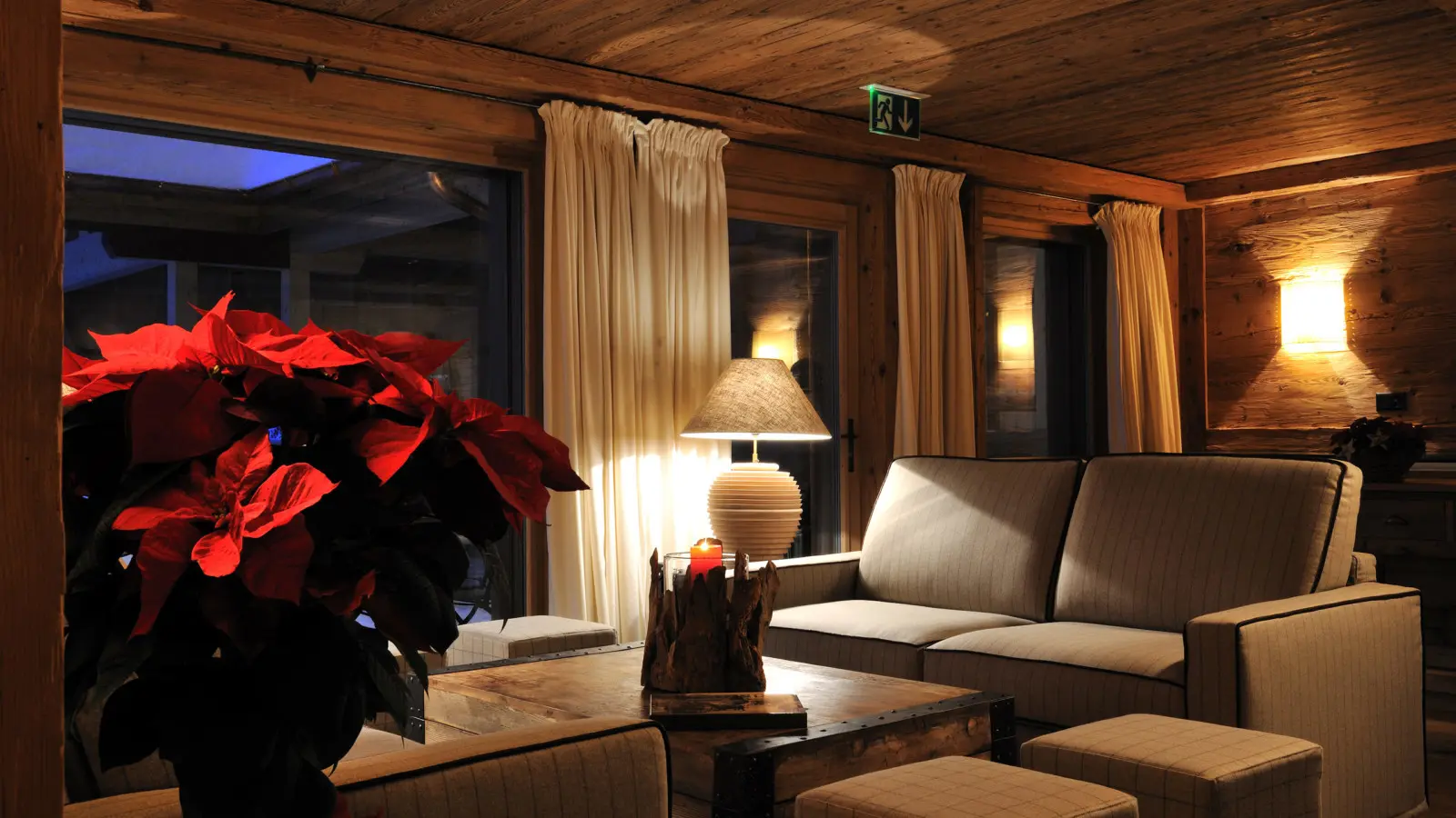 Hotel_des_Alpes_01